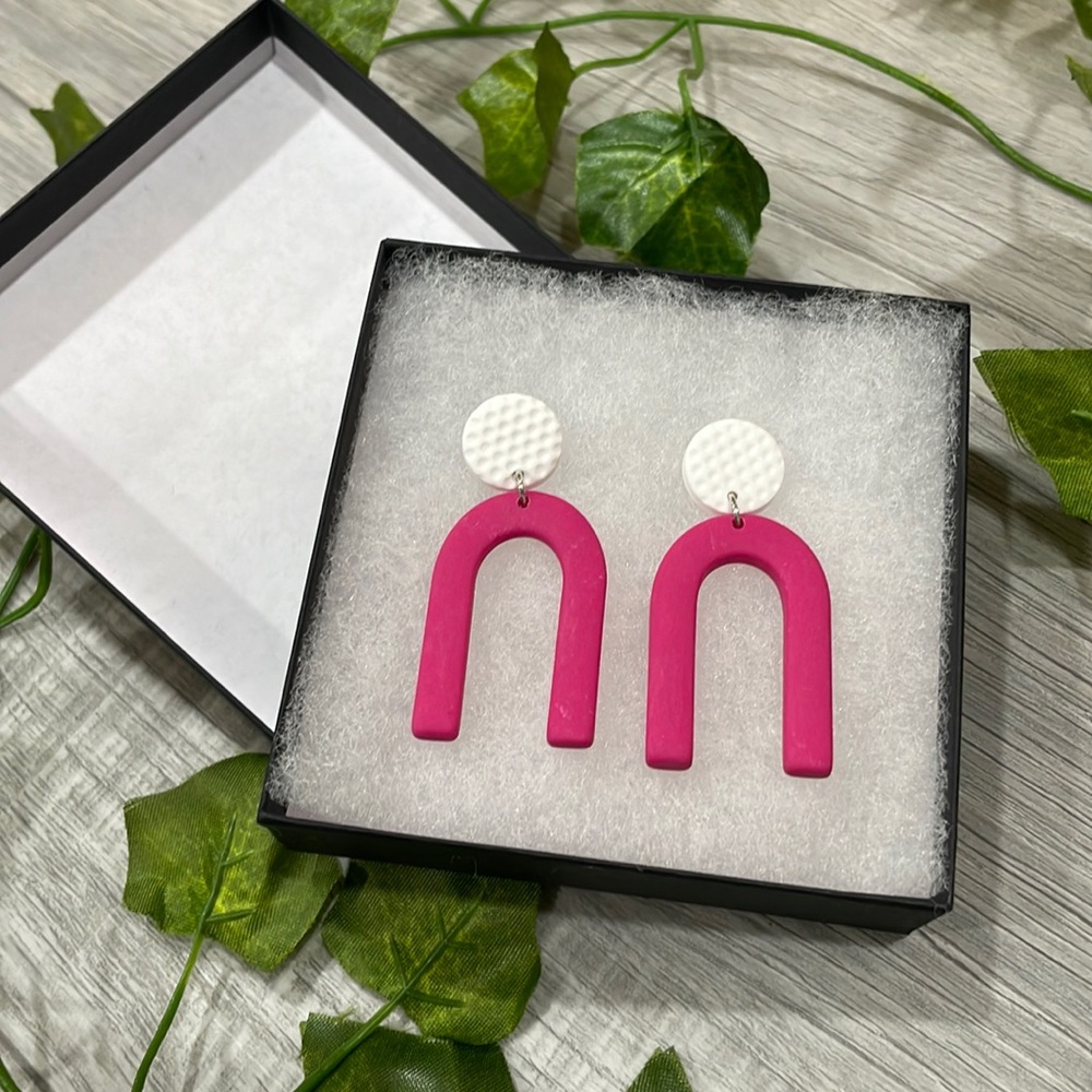 HANDMADE EARRINGS🌈